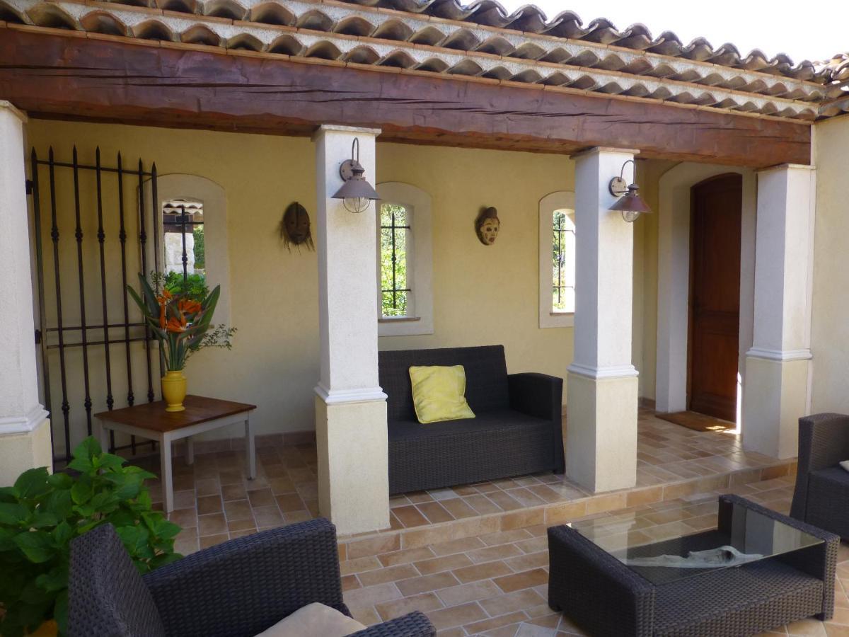 Chambre D'Hotes "La Bastide Des Eucalyptus" Antibes Exterior photo