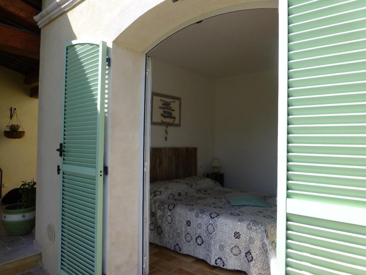 Chambre D'Hotes "La Bastide Des Eucalyptus" Antibes Exterior photo